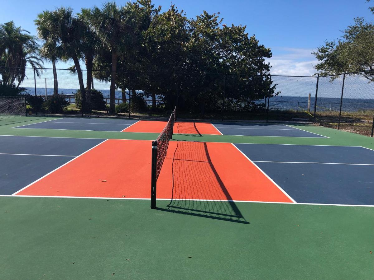 Beautiful New Luxury Townhome With Private Beach And Swimming Pools 拉斯金 外观 照片